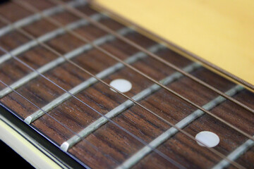 Guitarra ac&uacute;stica