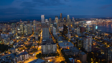 Naklejka premium Seattle at night