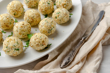 cheese balls with three types of cheese without baking. keto diet recipe