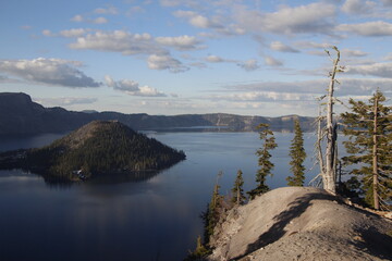 Crater Lake Orgeon in the evening