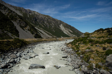 summer afternoon at the Hooker valley