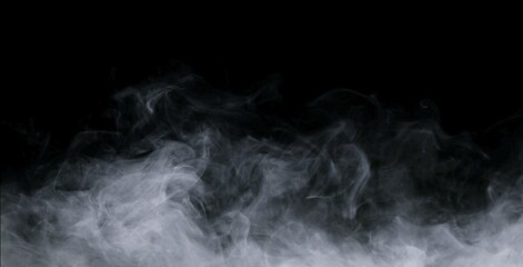 fumée sur fond noir