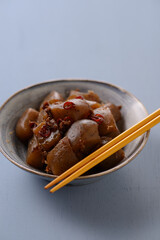 こんにゃくの甘辛煮