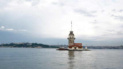 Fototapeta na wymiar Maiden's tower, symbol of Istanbul, Turkey