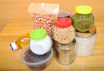 Coronavirus  pandemic covid 19 food crisis concept.