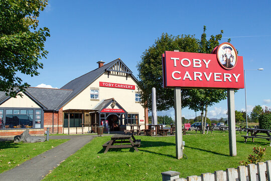 Swansea, UK: September 19, 2017: Front view of a Toby Carvery restaurant. Toby Carvery are a chain brand of over 150 restaurants established for over 30 years. Illustrative Editorial 