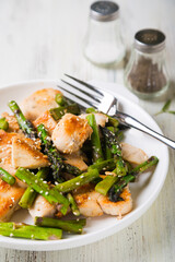 Turkey or Chicken Fillet with Roasted Asparagus