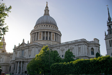 Fototapeta na wymiar Photo of St Pauls cathedral during a sunny day in London