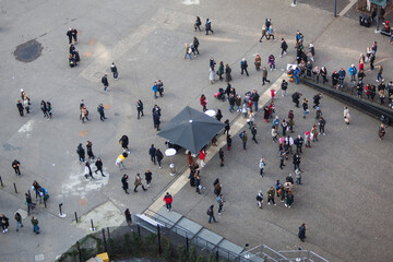 Plaza desde arriba que parece maqueta