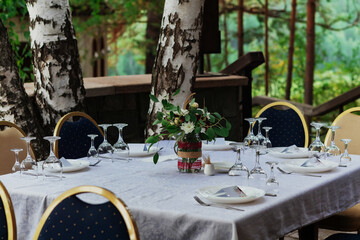 Wedding table in the open air
