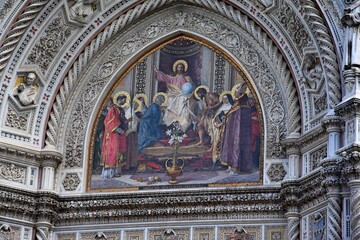 Fototapeta premium interior of the cathedral of the holy sepulchre