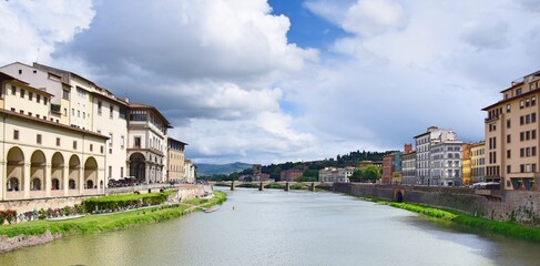 arno river in florence italy