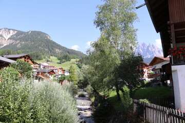 Fototapeta na wymiar Santa magdalena dolomites, Dolomites, Alps, Italy, Europa