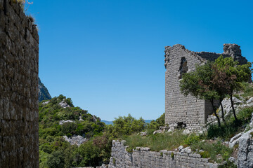 Fototapeta premium ruins of the castle
