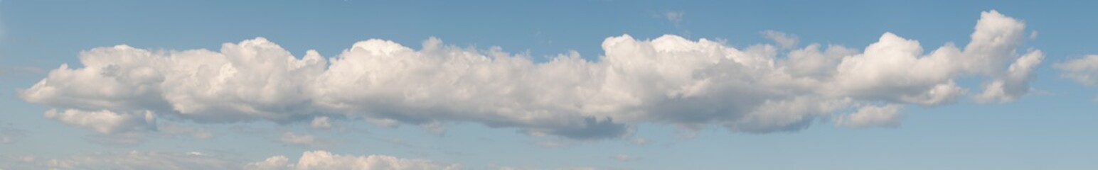 panorama of a large Cumulus cloud.