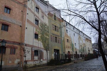 Fototapeta na wymiar Fresques Skadarlija Quartier Bohème Belgrade Serbie