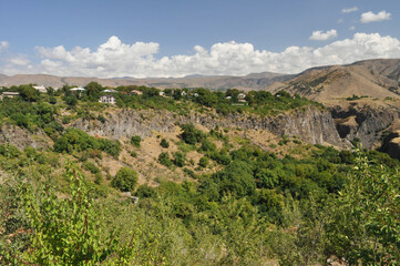 Fototapeta na wymiar Settlement in the mountains of Crimea.Beautiful view from the cliff.