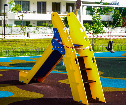 Cintas de prohibici&oacute;n por todos los parques