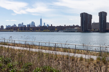 Hunters Point South Park in Long Island City Queens with a view of the Manhattan Skyline along the East River in New York City