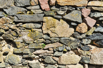 Bruchsteinmauer
