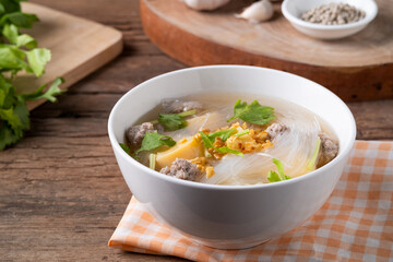 Clear glass noodle soup with Minced Pork,Vegetables and egg tofu (Gaeng Jued Woon Sen)