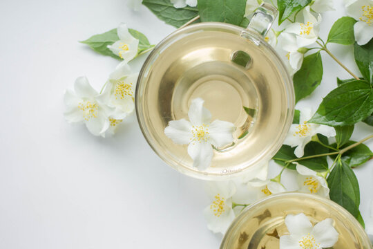 Jasnime Tea With Two Cups. Glass Mugs With Green Chai