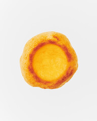 下から見たシュークリーム