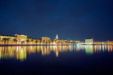 Obraz premium Travel by Croatia. Beautiful landscape with Split Old Town on sea shore at night.