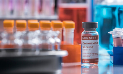 Coronavirus covid-19 experimental vaccine in a laboratory, conceptual image