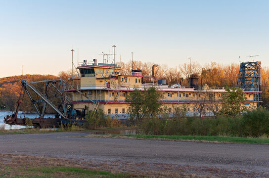 Abandoned Riverboat On Mississippi River In Prairie Du Chien