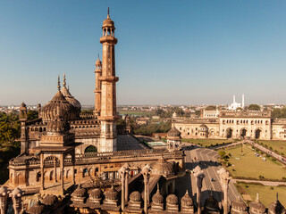 Obraz premium The ancient Bara Imambara complex in Lucknow