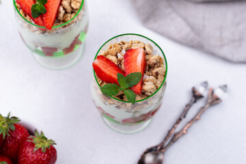 Dessert with strawberry, yogurt and granola