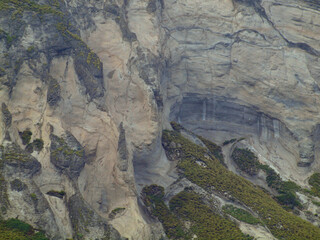 Close-up of Rabbit Island Cliff-side
