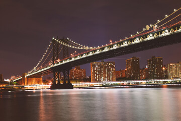 Fototapeta na wymiar Manhattan bridge and manhattan skyline