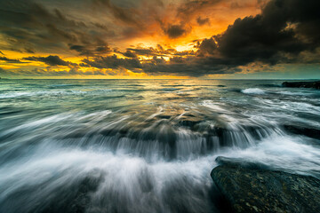 Fototapeta premium sunset over the sea