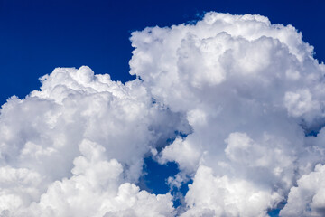 Naklejka na ściany i meble View abstract cloudy blue sky.