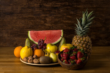 Conjunto de distintas frutas frescas ecologicas de temporada