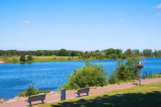 Blick auf die Maas bei Arcen/Niederlande