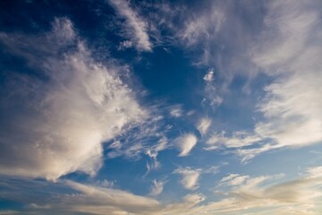 Hermosas nubes al atardecer en Almería.