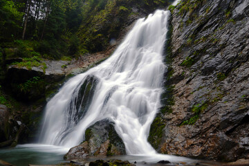 Fototapeta na wymiar Amazing waterfall in Romania 