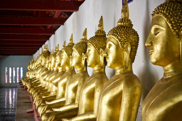 buddha statue in thailand