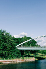 Brücke am Elbe-Lübeck-Kanal im Sommer