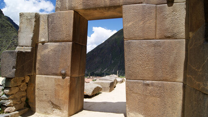 unique examples of the processing of solid granite samples by masons of antiquity south america