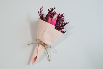 white background dried flower decorations