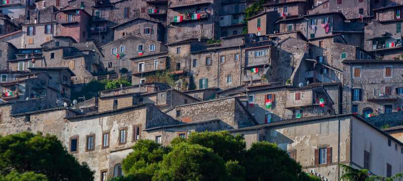 Vista del borgo di Artena