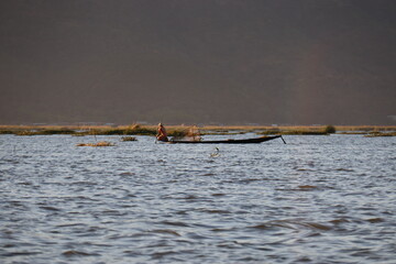 Fototapeta premium Pêcheur sur le lac Inle, Myanmar