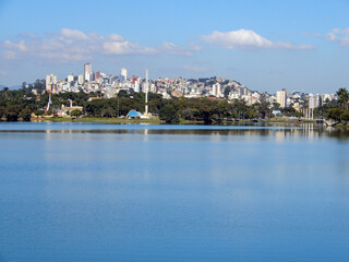 Fototapeta na wymiar Pampulha Lagoon in Belo Horizonte, Minas Gerais