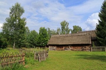 Fototapeta na wymiar Old traditional wooden house in Wdzydze Kiszewskie, Poland