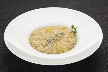 Risotto with pear and gorgonzola