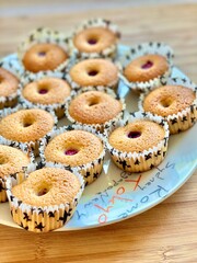 delicious raspberry cupcakes